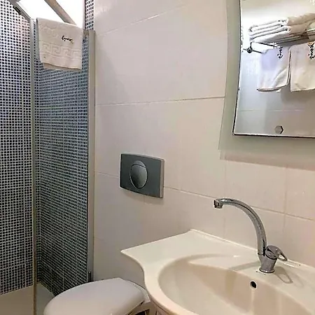 Deniz Hotel