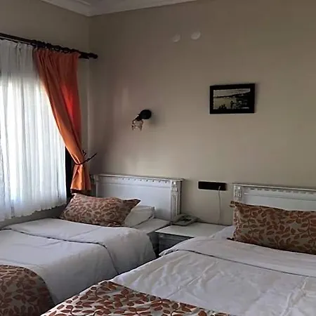 Deniz 3* Ayvalik