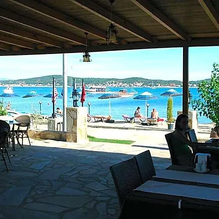 Deniz Hotel Ayvalı