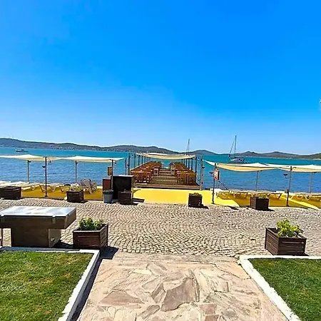 Hotel Deniz 3*